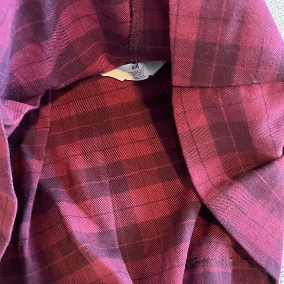 H&M Pleated Skirt - Picture 5 of 5